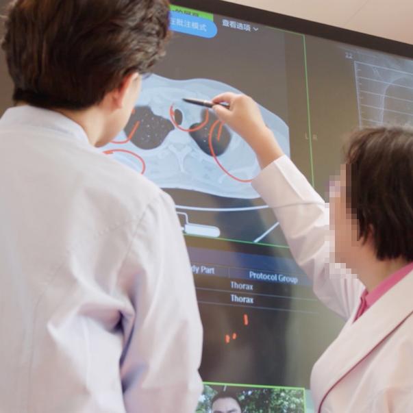 Shenzhen Cuhub Smart Touch apresenta máquina multifuncional versátil para vários setores